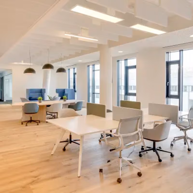 1300 E 9th St, Cleveland - Image 1