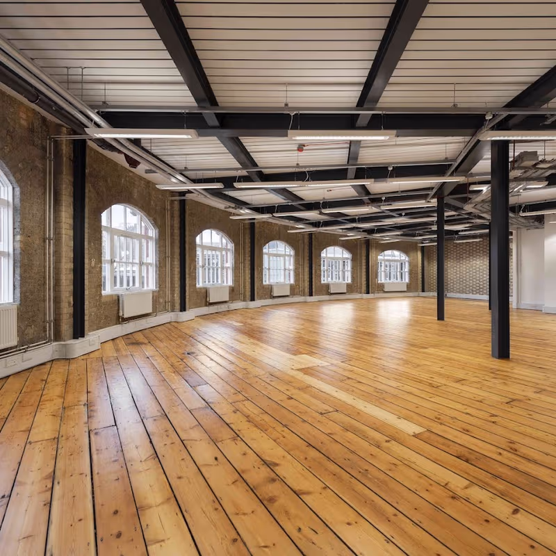 27-31 Clerkenwell Close, Farringdon - Image 1