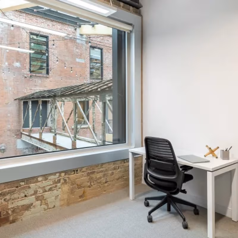 6735 Southpoint Drive South, Jacksonville - Image 5