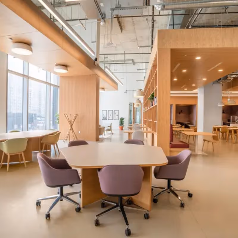 2640 Eagan Woods Dr, Eagan - Image 3