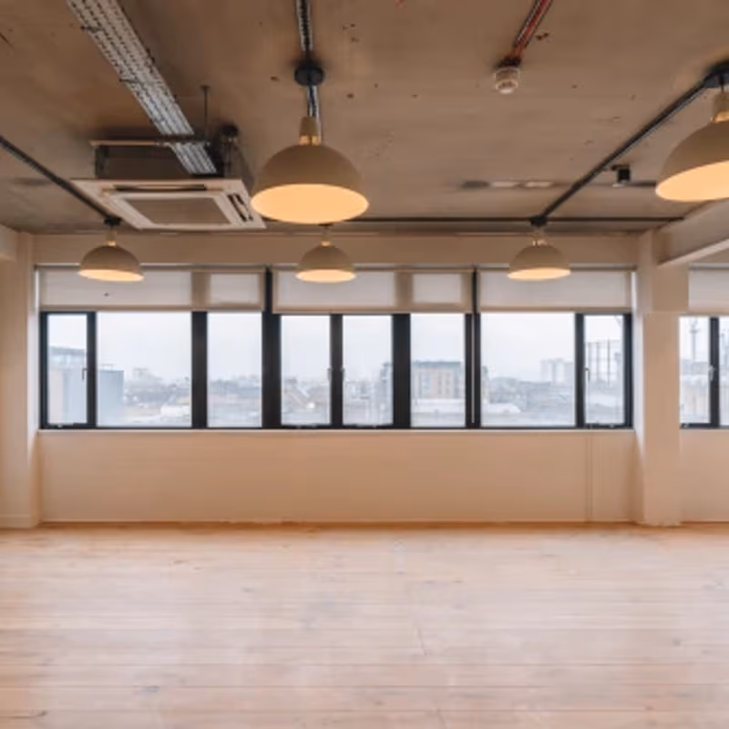 2 Bocking Street, London - Image 3