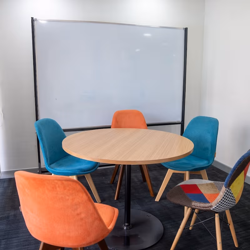 Mahatma Gandhi Rd Craig Park Layout, Bengaluru - Image 6