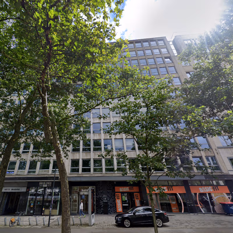 Avenue Des Arts, Bruxelles - Image 12