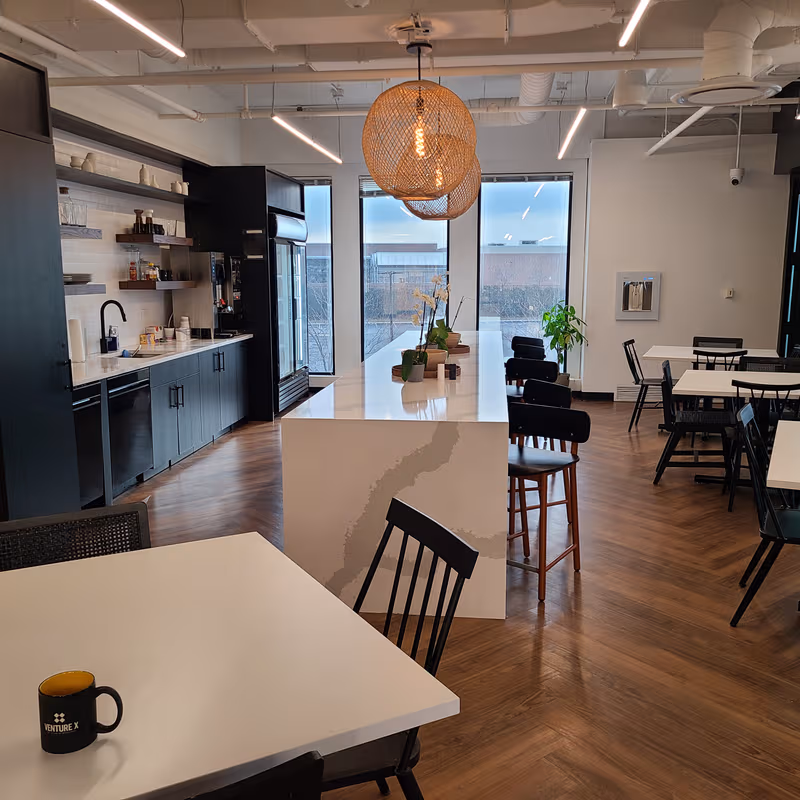 1701 Golf Rd, Rolling Meadows - Image 2