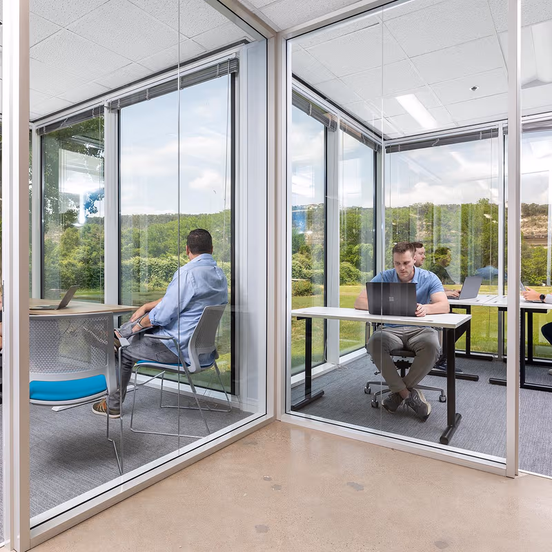 5000 Plaza On The Lake Drive, Austin - Image 9