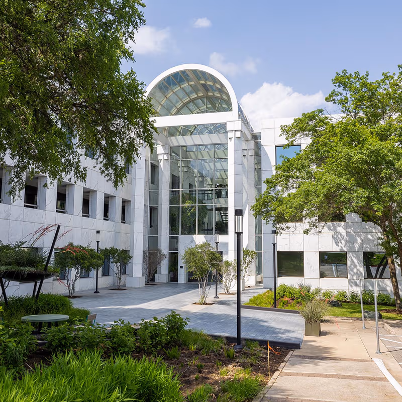 5000 Plaza On The Lake Drive, Austin - Image 17