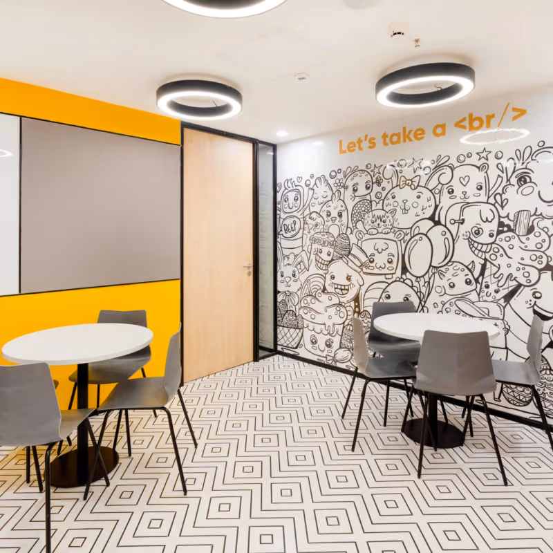 F3qh+qp8 Sector 18, Gurugram - Image 1