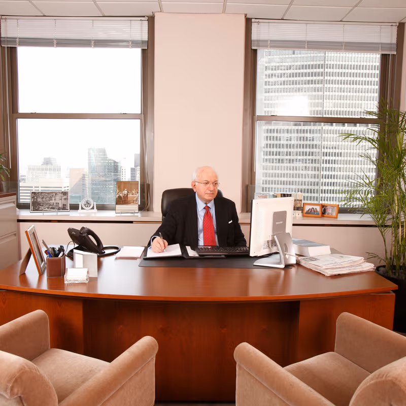 60 East 42nd Street, New York - Image 4