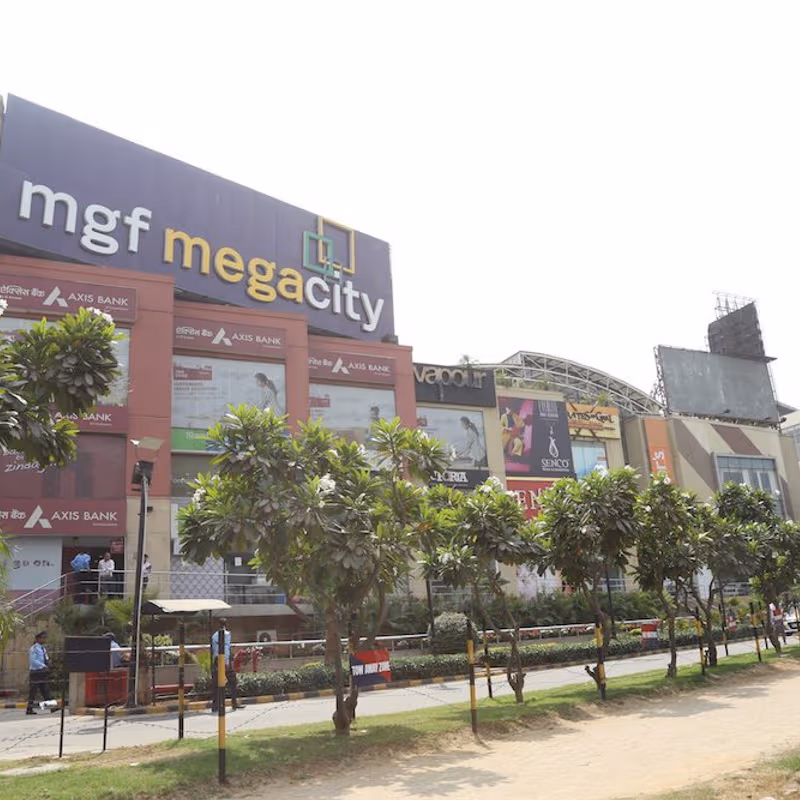 Mehrauli-gurgaon Rd Near Sikanderpur A Block Dlf Phase 1, Gurugram - Image 8