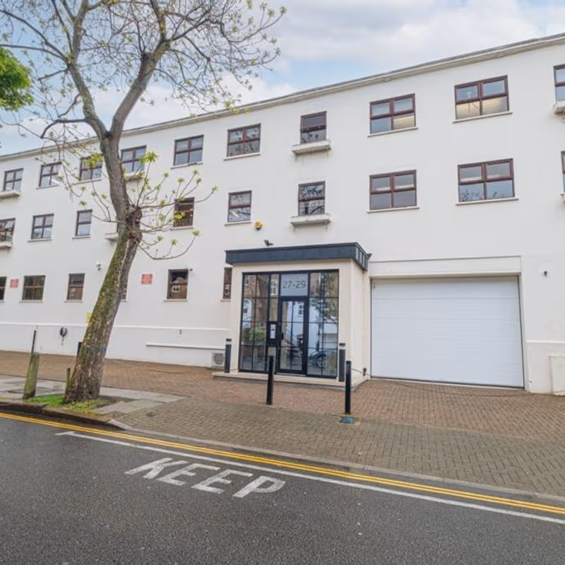 27-29 Vauxhall Grove, Bankside - Image 9