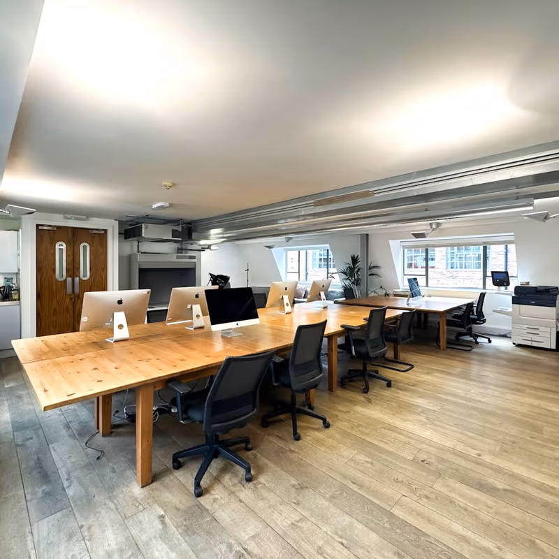 1 Richmond Mews, London - Image 3