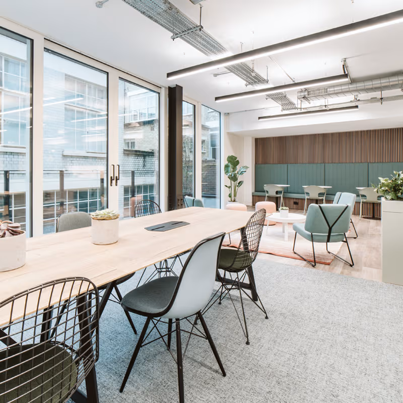 1 Smart’s Place, London - Image 1
