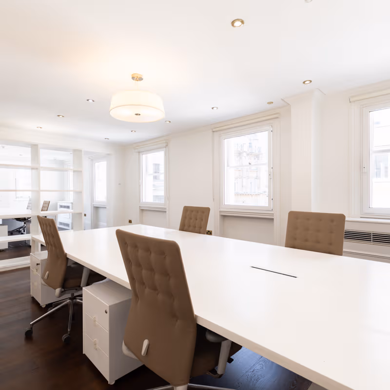 48 Curzon Street, London - Image 3