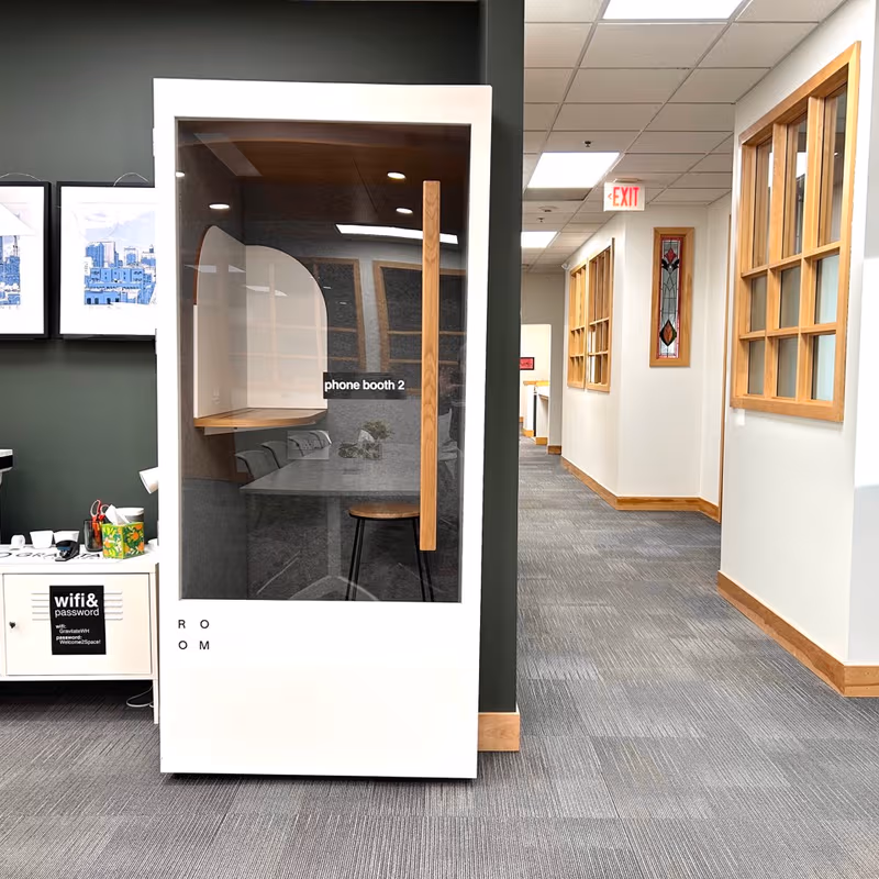 6611 University Ave, Windsor Heights - Image 1