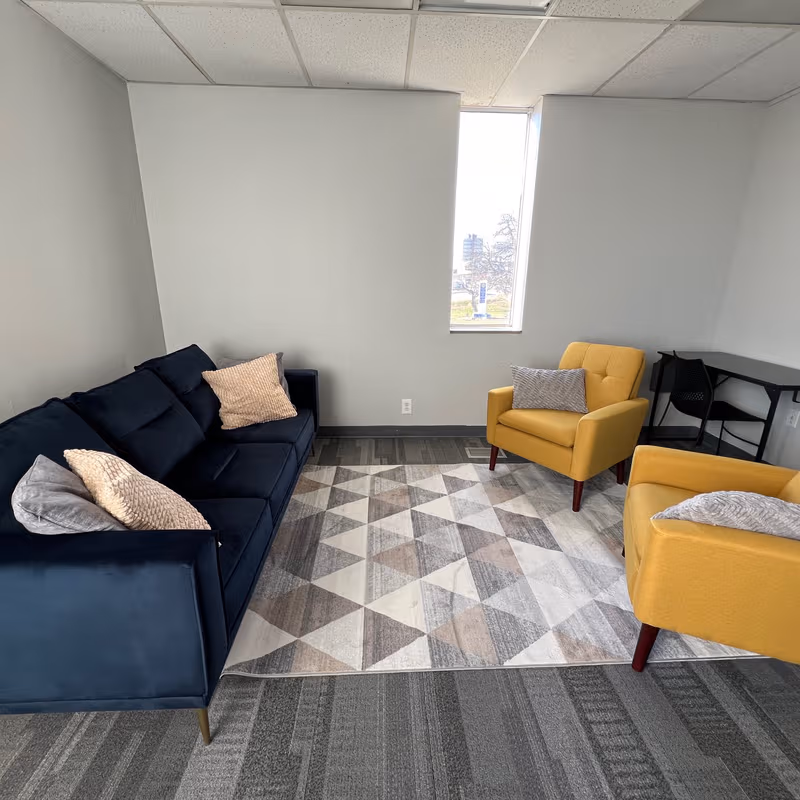 12401 East 43rd Street South, Independence - Image 4