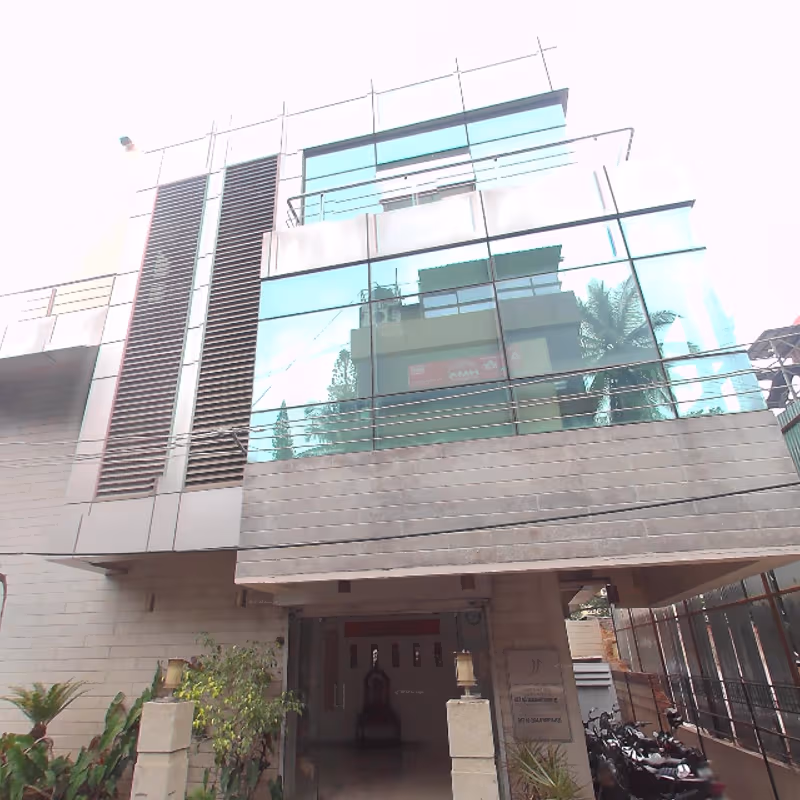 37 Cunningham Cross Road Srt Road, Bengaluru - Image 8