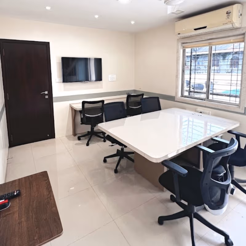 Brahmakumaris Marg Apollo Bandar Colaba, Mumbai - Image 1