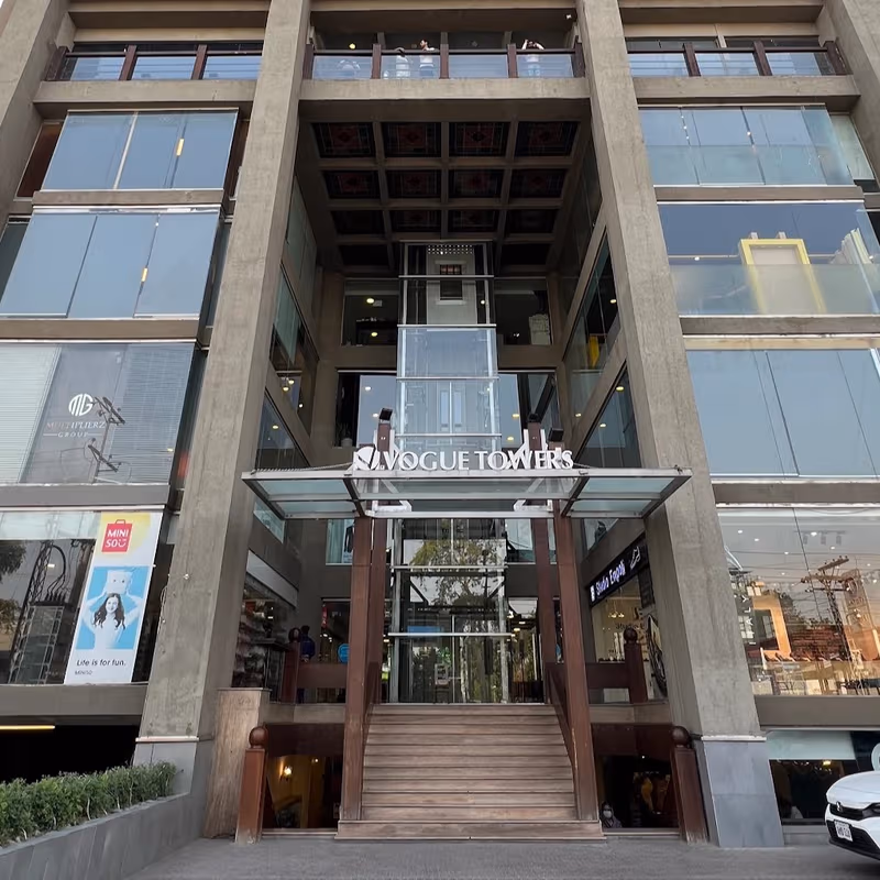 Mm Alam Rd Block C2 Block C 2 Gulberg Iii, Lahore - Image 7