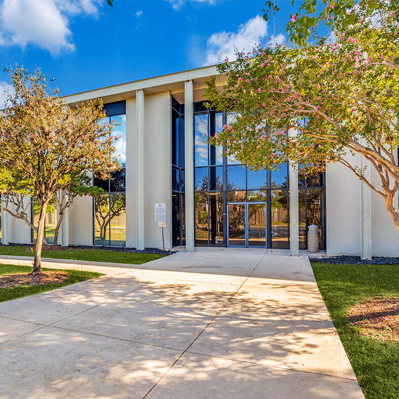 4203 Woodcock Dr, San Antonio - Image 4