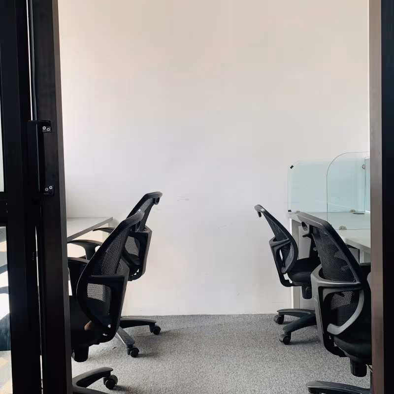 H 23 H Block Sector 63, Noida - Image 8