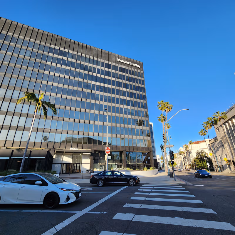 Wilshire Boulevard, Beverly Hills - Image 4