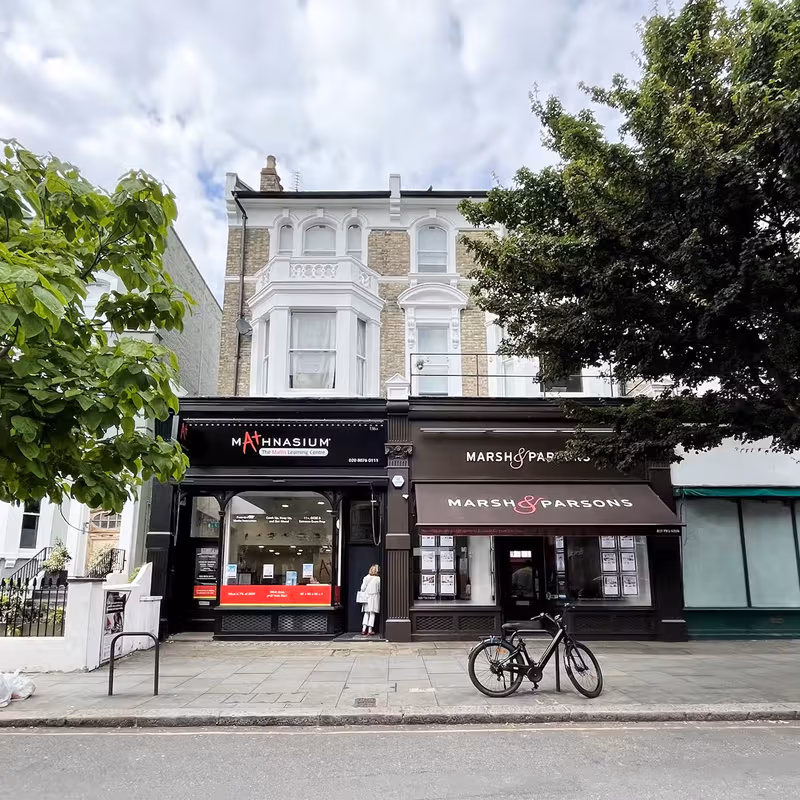 136 Lancaster Road, Greater London - Image 4