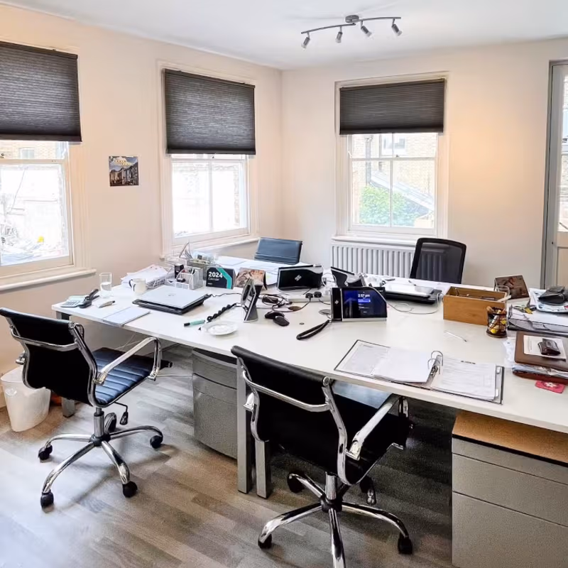 136 Lancaster Road, Greater London - Image 3