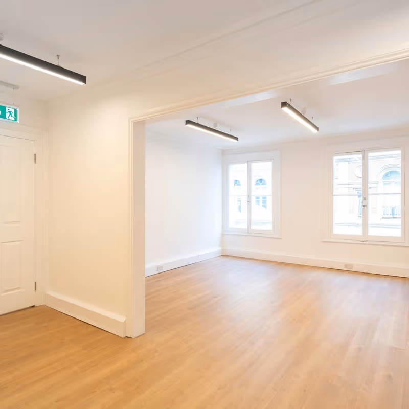 17 Garrick Street, Greater London - Image 1
