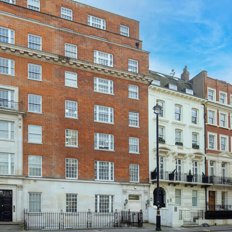 23 Buckingham Gate, London - Image 6