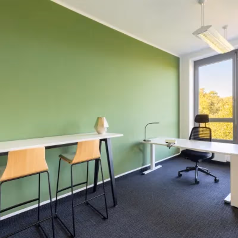 6450 Farmington Rd, West Bloomfield - Image 4