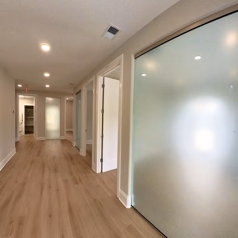 610 Colonial Park Dr, Roswell - Image 8