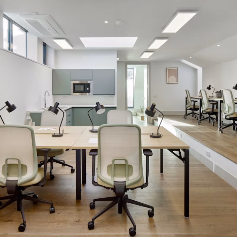 61-63 Rochester Place, London - Image 2