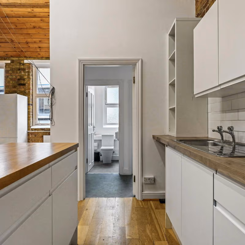 77 Leonard St, London - Image 4