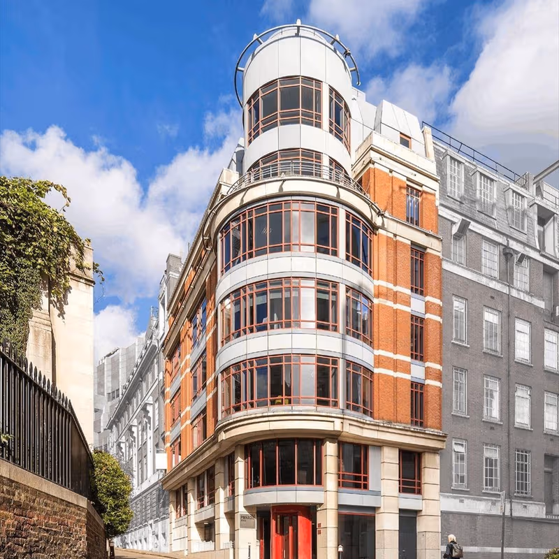 23-26 Saint Dunstan's Hill, Greater London - Image 7