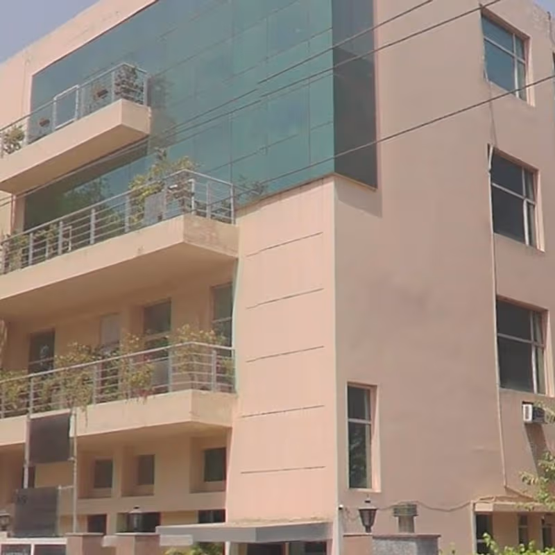 Udyog Vihar Sector 18, Gurugram - Image 5