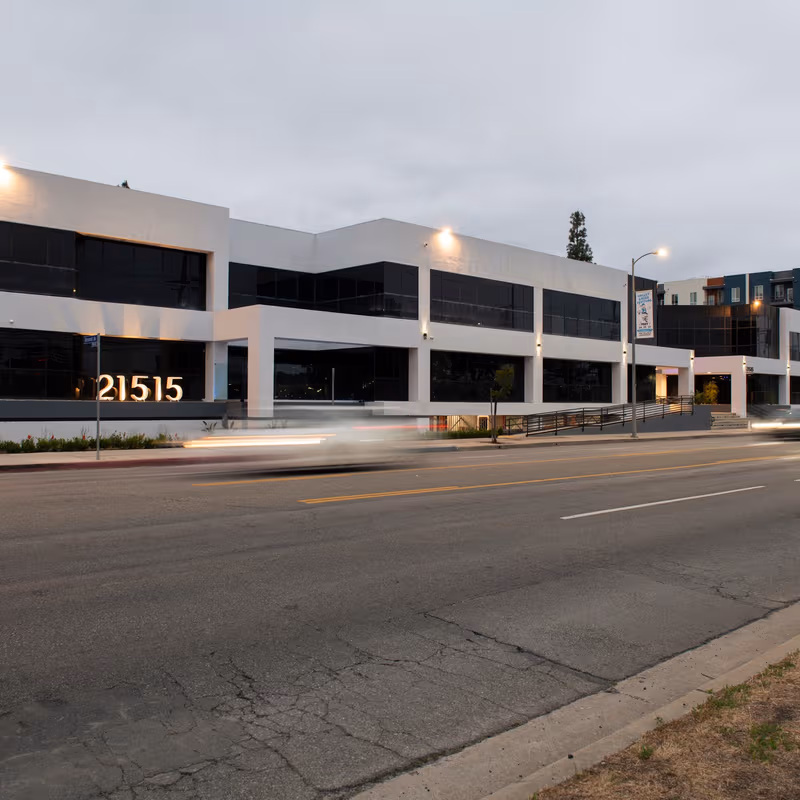 21515 Vanowen Street, Los Angeles - Image 12