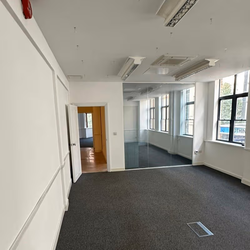 45 Monmouth St, London - Image 1