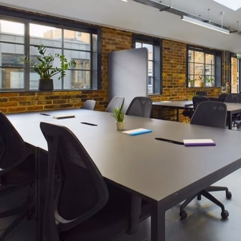 17 Heneage Street, Shoreditch - Image 1