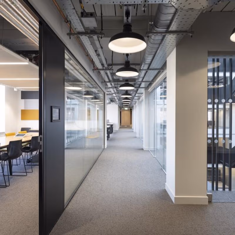 98 Theobalds Rd, London - Image 1