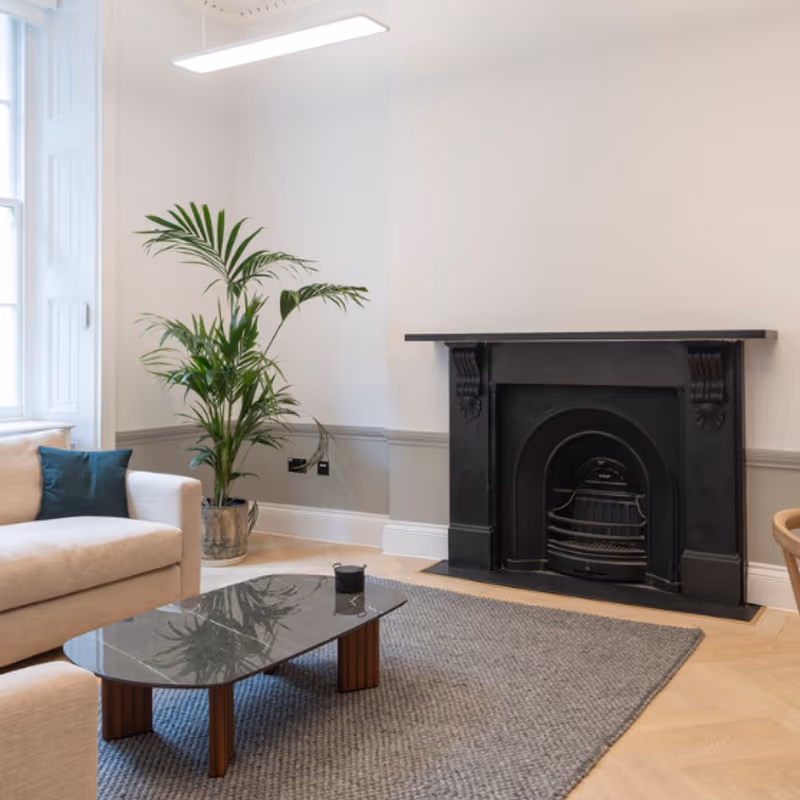 33 Bedford Place, London - Image 2