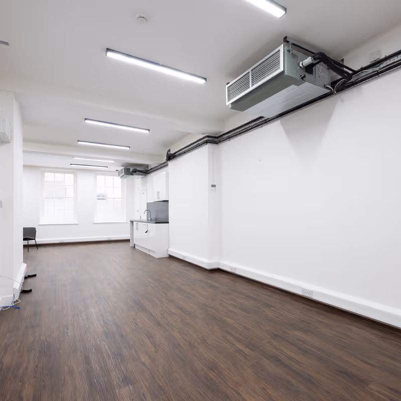 15 Grape Street, Greater London - Image 4