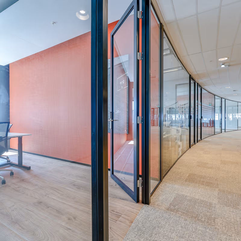 99-197 De Entree, Amsterdam - Image 3