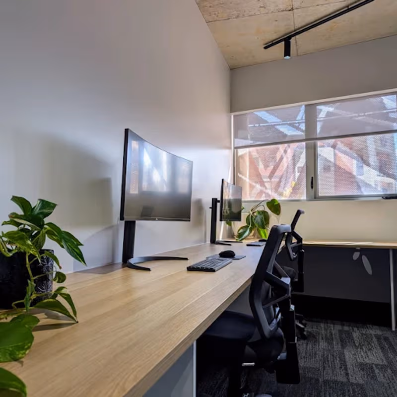 Old Perth Road, Bassendean - Image 1