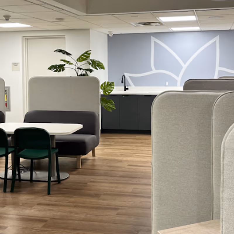 950 Franklin Ave, Garden City - Image 7