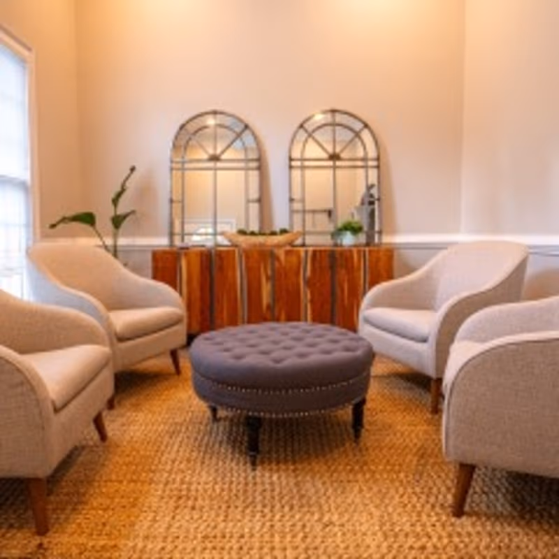 1404 Bombay Lane, Roswell - Image 6