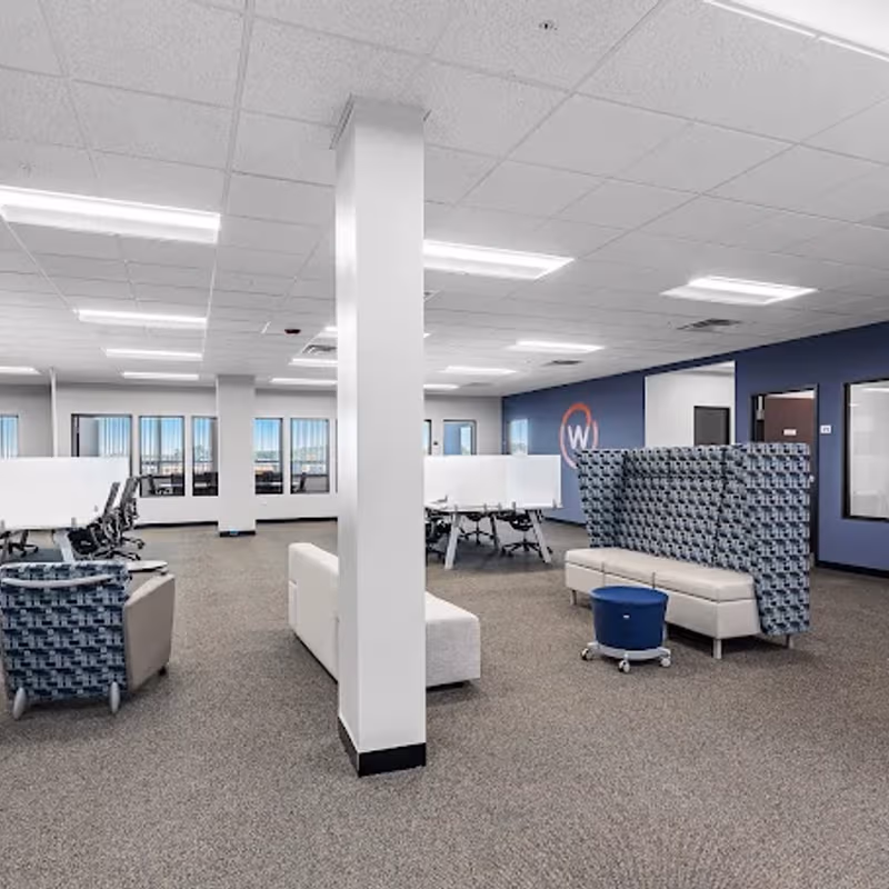 500 Cummings Center, Beverly - Image 1