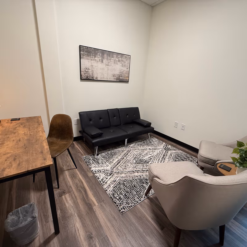 12457 Broadwell Road, Milton - Image 2