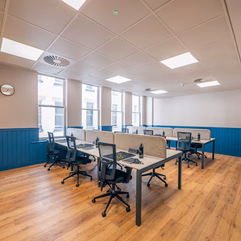 76 King Street, Greater Manchester - Image 2