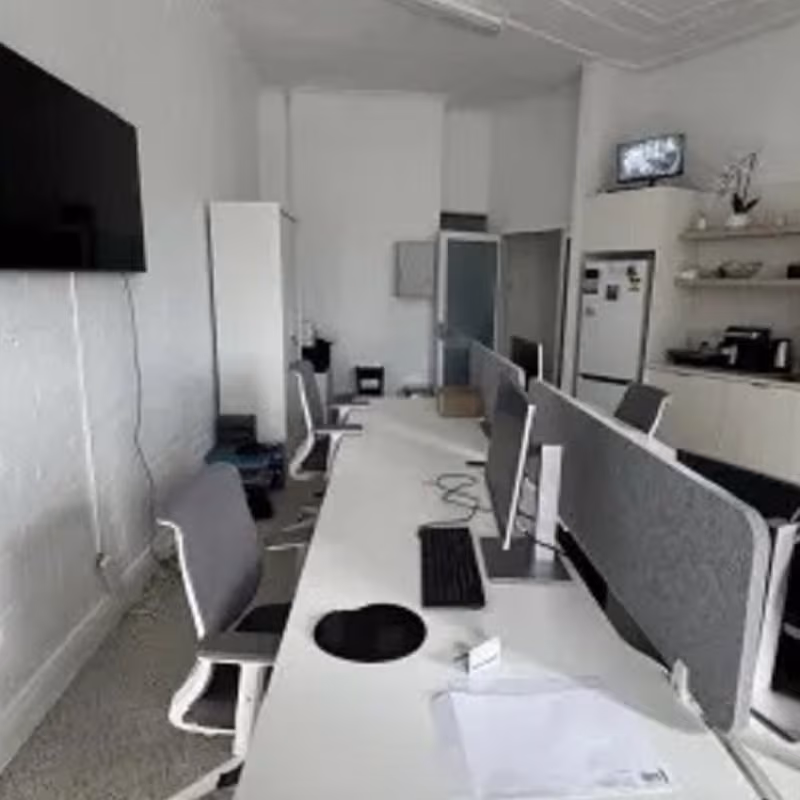 2 Bridge Street, Epping - Image 3