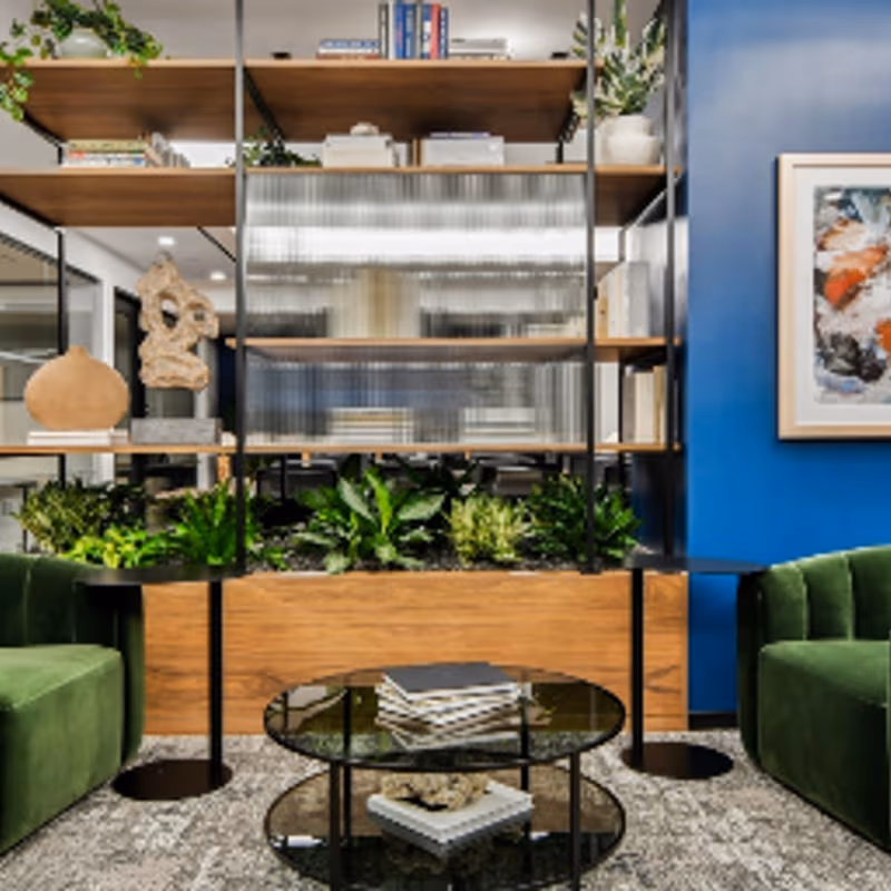 560 Lexington Avenue, New York - Image 1